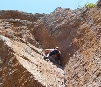 Jorgie's Crack v Pinnacles.