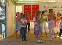Lisa si zkusila aerobic. Lisa si zkusila aerobic.