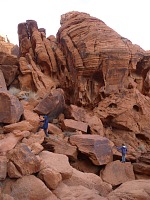 Ve Valley of Fire jsme se vydali jen tak do skal, pryč od davů. Ve Valley of Fire jsme se vydali jen tak do skal, pryč od davů.