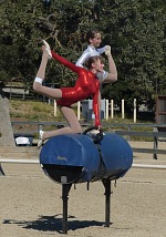 Týmovou sestavu holky předvedly jen na barelech.