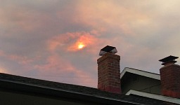 Požáry byly tentokrát nepříjemně blízko. Požáry byly tentokrát nepříjemně blízko.