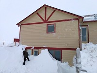 Návěj před basementem.