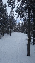 V půlce dubna napadlo ještě na lyže.