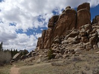 V těhle nadmořských výškách je teprve předjaří. V těhle nadmořských výškách je teprve předjaří.