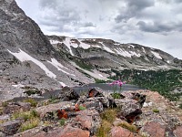 Lookout Lake z vyhlídky. Lookout Lake z vyhlídky.