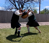 Boj s pichlavými zbraněmi je kontaktní.