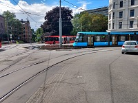 Solliplass: zrovna jede tramvaj.